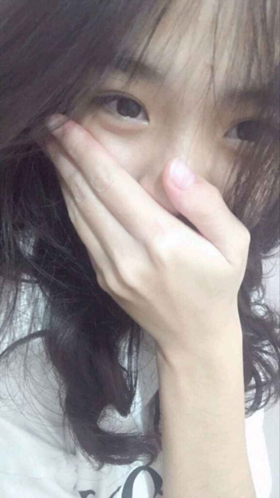 anh-gai-xinh-che-mat-k12-2-1-1