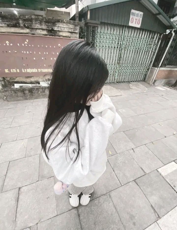anh-gai-xinh-che-mat-k12-2