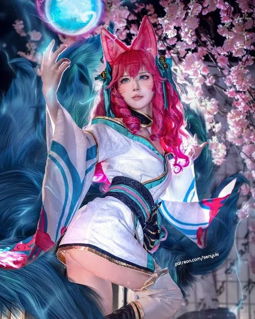 Phong cách cosplay hentai giúp gái xinh tỏa sáng như bước ra truyện tranh