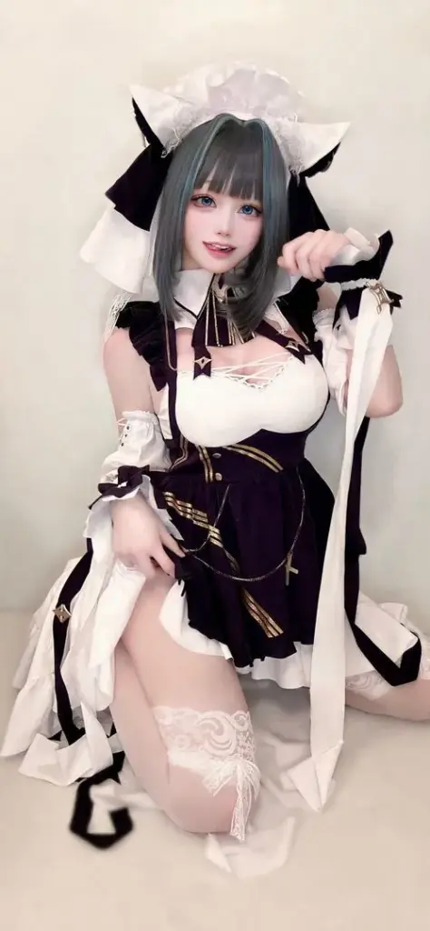 Gái xinh chụp ảnh chân dung nghệ thuật với cosplay anime
