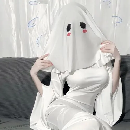 Loạt Ảnh Gái Xinh Cosplay Ma Nữ phong cách u ám nhưng đẹp đến khó tin