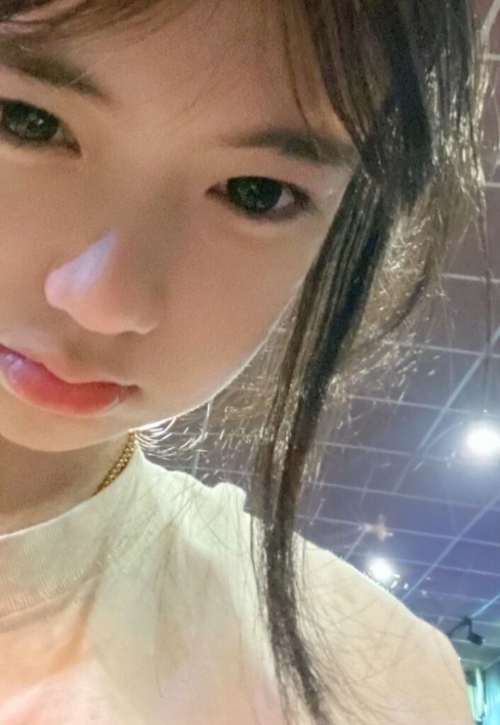 anh-hot-girl-dang-yeu-24