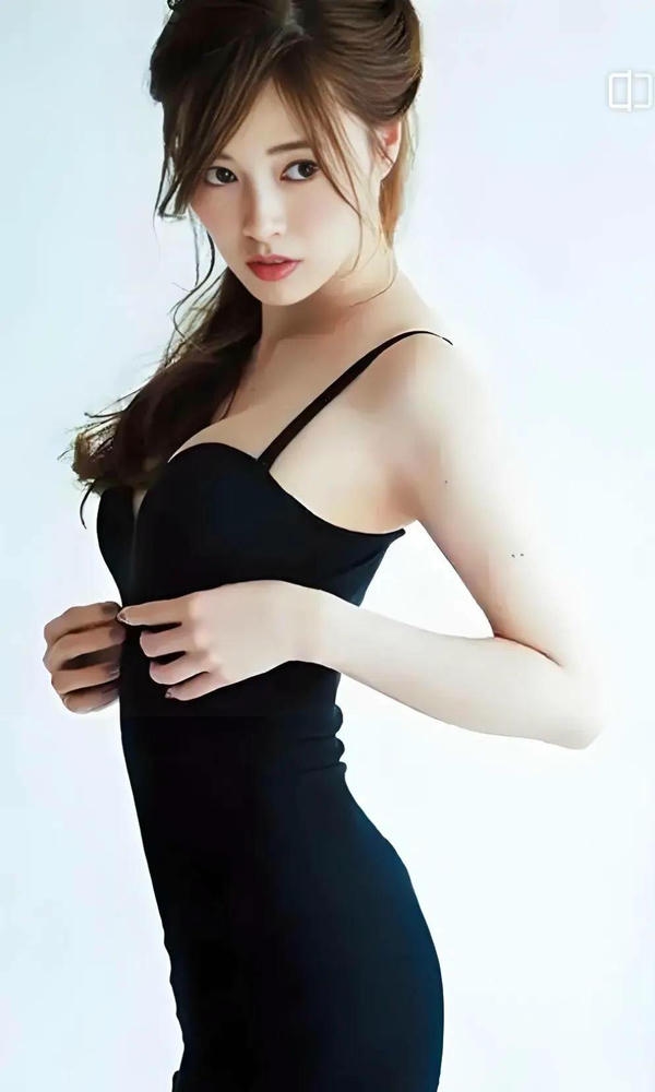 Chút buồn man mác trong đôi mắt buồn.