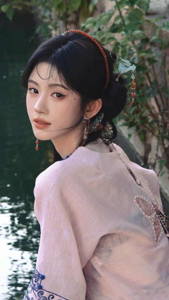 Cô nàng xinh thật đáng yêu