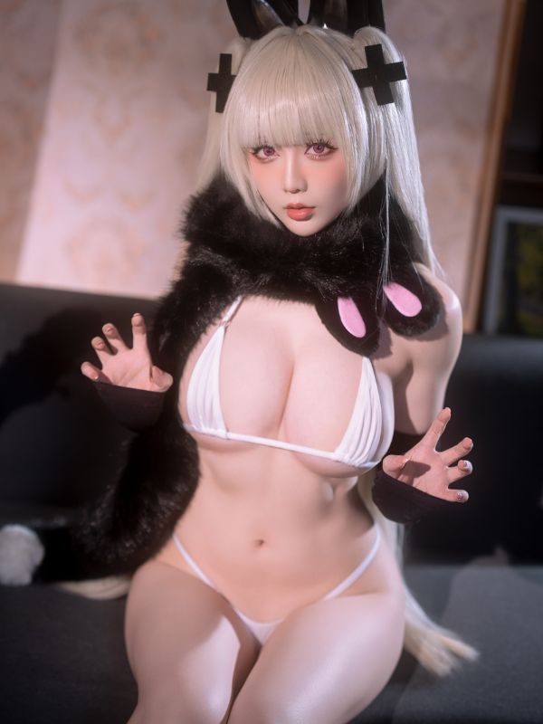 cosplay-nude-8