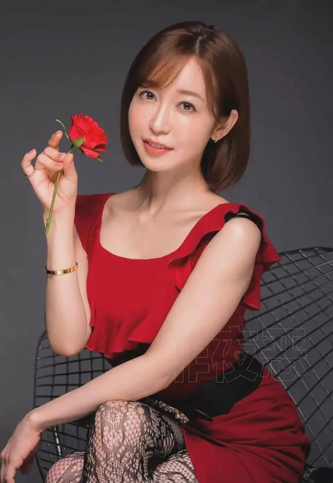 Em là bản hòa tấu của sự sang trọng.