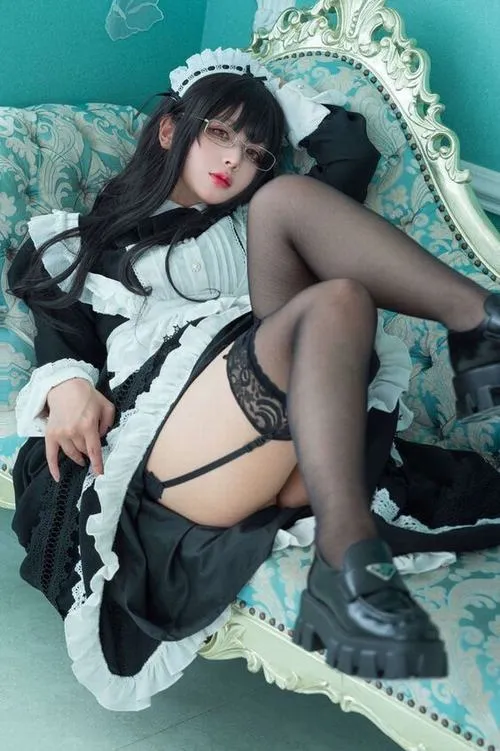 anh cosplay hau gai sexy 3