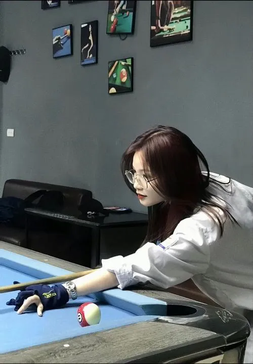 anh gai xinh choi bida 42