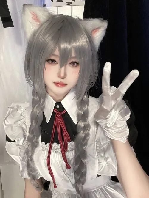 Gái xinh và cosplay anime nổi tiếng tạo combo nhìn là thấy cuốn