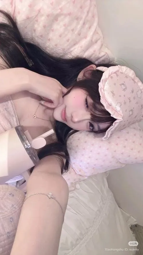 Look hồng ngọt hòa nữ tính trẻ trung dịu dàng mềm