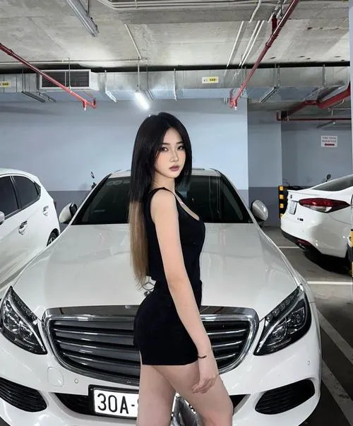 Sự hòa hợp trang phục và phong cách rất cuốn hút